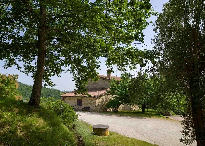 Agriturismo Castel d'Alfiolo-Barcomonte Gubbio